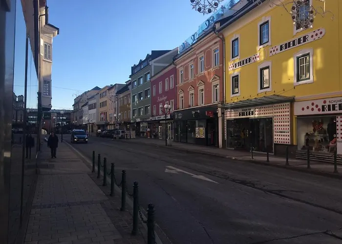 Ferienwohnung Neben Dem Schloss Porcia